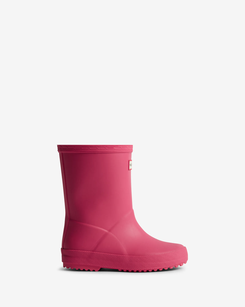Displays a kids bright pink 'Hunter' branded Original Wellington Boot