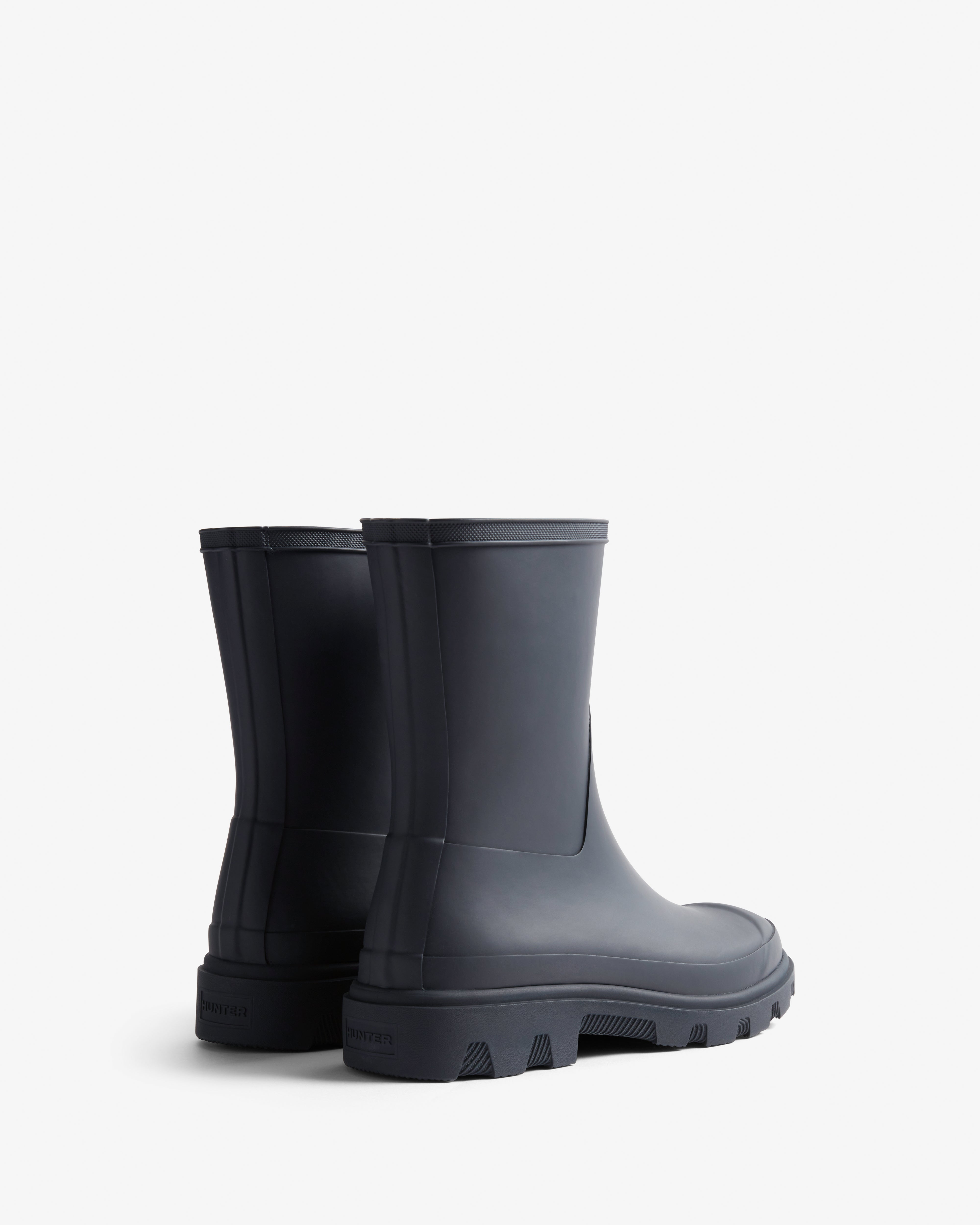 Unisex Navy Downpour Short Wellington Boot – Hunter Boots UK