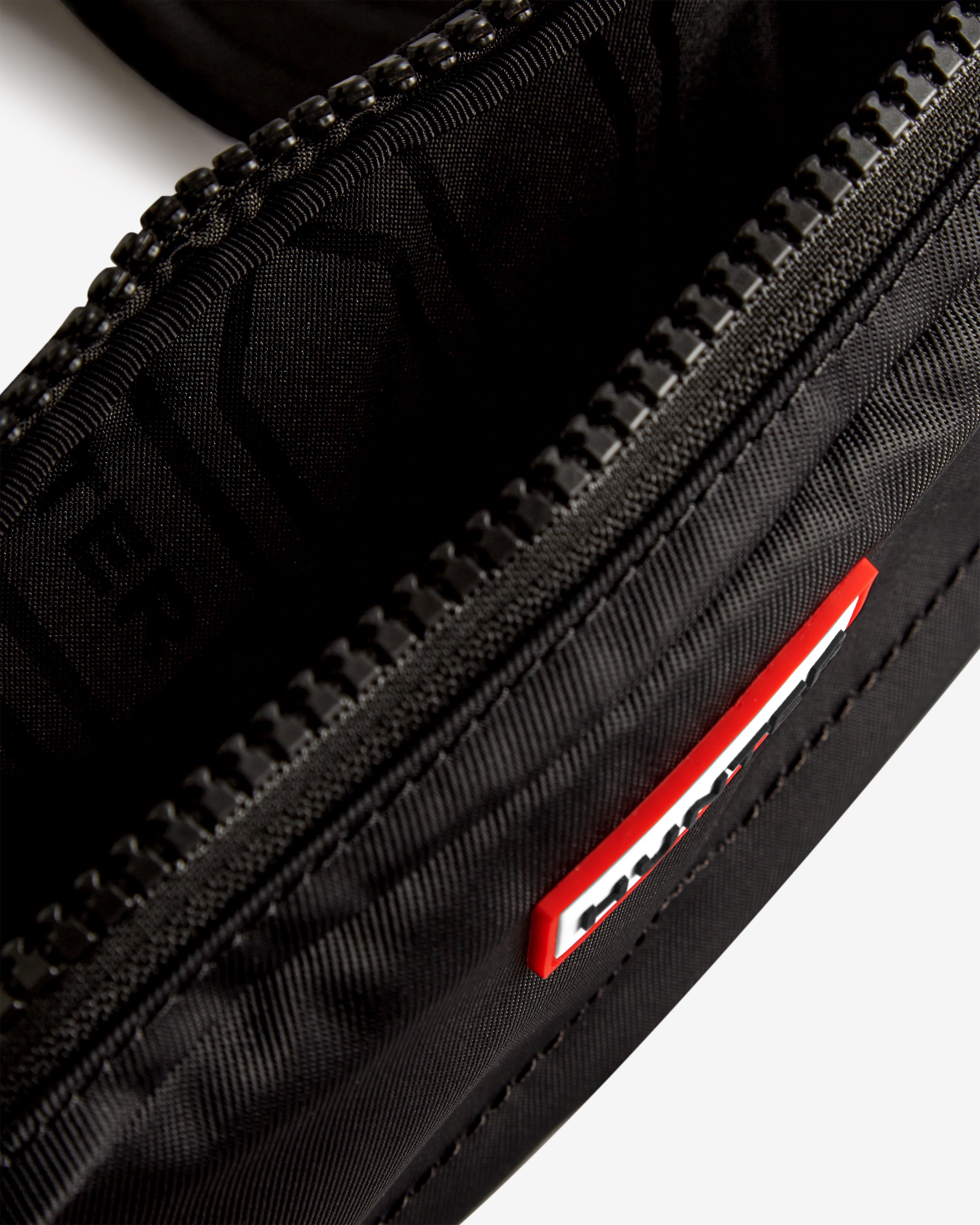 Nylon Keeper Phone Pouch – Hunter Boots UK