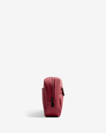 Displays the Military Red 'Hunter' branded Unisex Portare Unisex Travel Bag