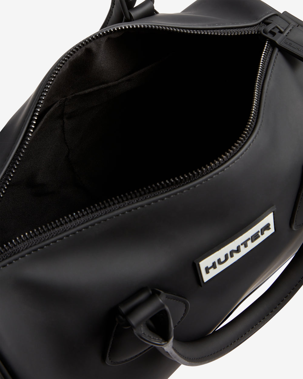 Displays the black 'Hunter' branded Women's Black Quinn City Hand Bag