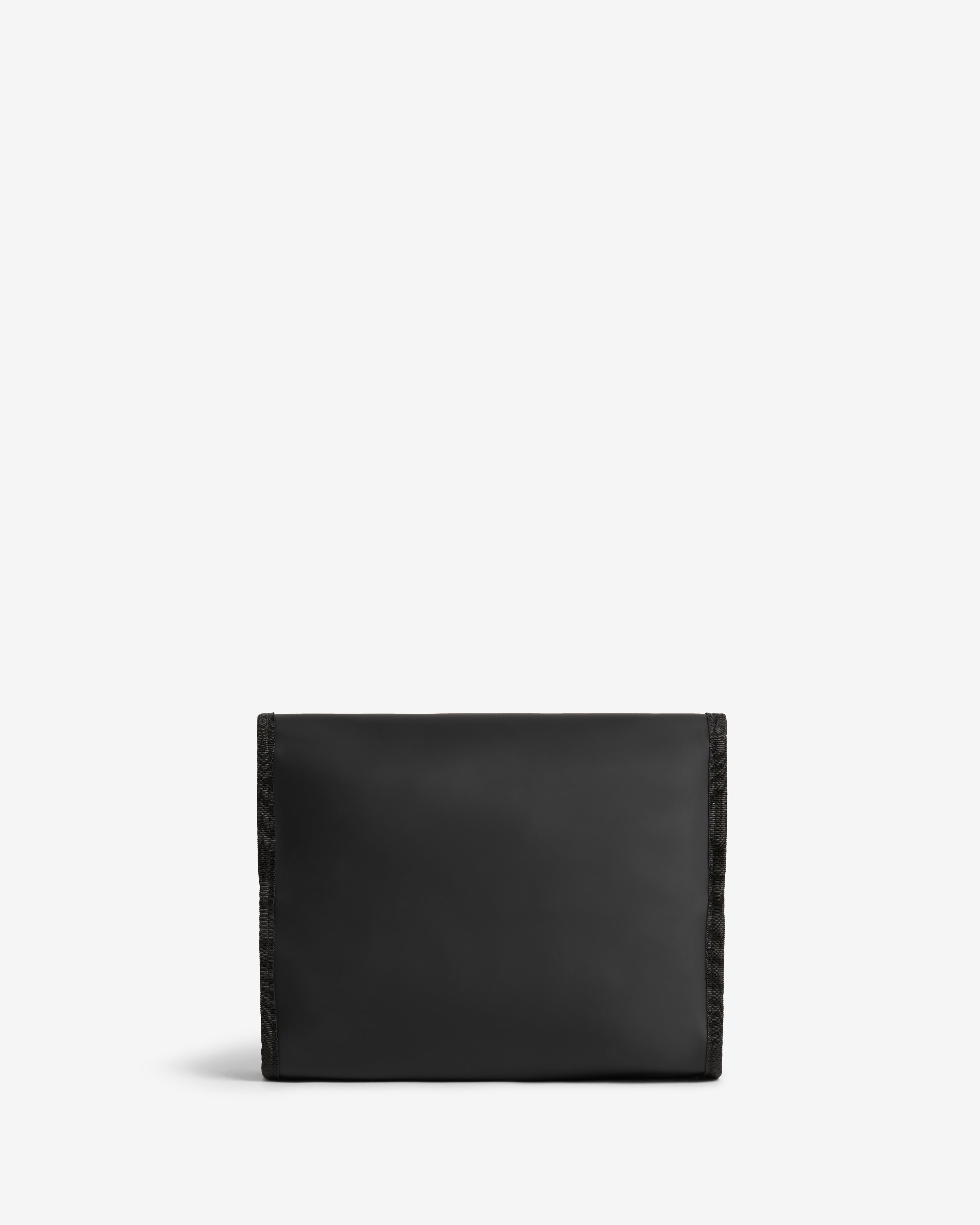 Unisex Black Utile Travel Bag – Hunter Boots UK