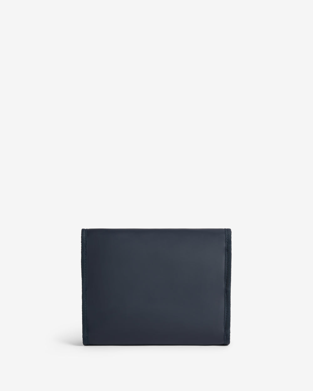 Displays the Navy Utile 'Hunter' branded Unisex Travel Bag